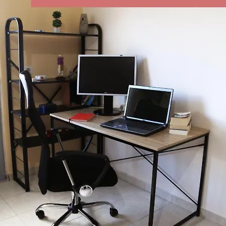 Work-friendly Apartments, *