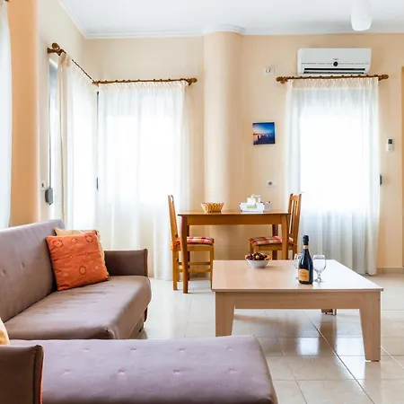 Work-friendly Apartments, Apartment *