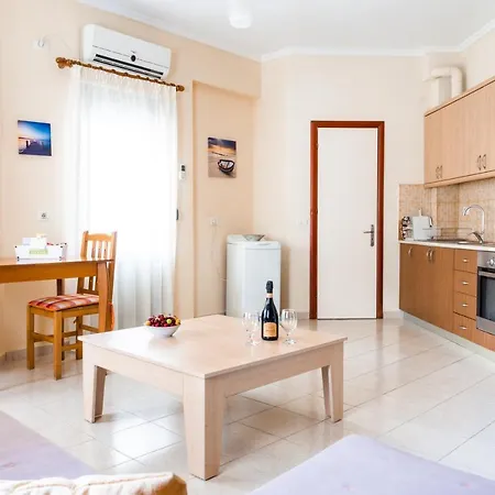 Work-friendly Apartments, * Sarandë
