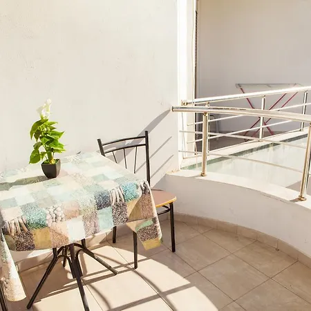 Apartament Work-friendly Apartments, *