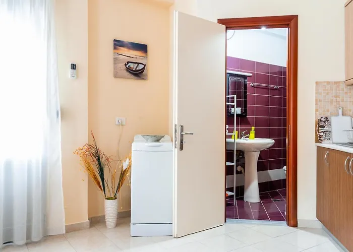 Work-friendly Apartments, Sarandë