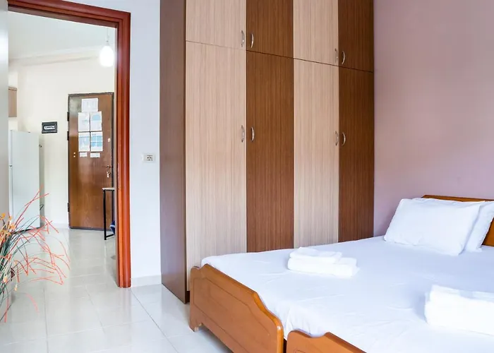 Work-friendly Apartments, Apartamento